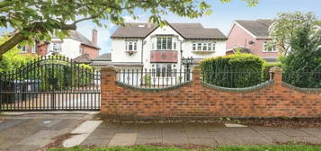 7 bed property for sale