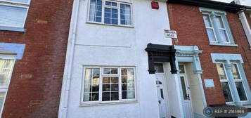 3 bedroom terraced house