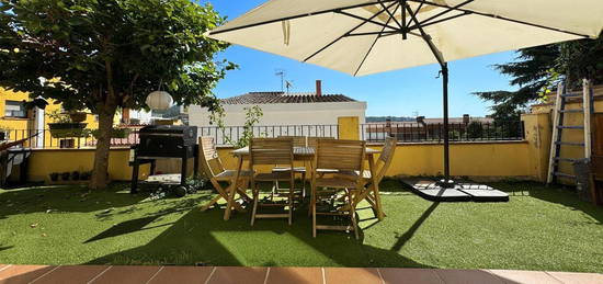 Apartamento de alquiler en Carrer Ginesta, Alella