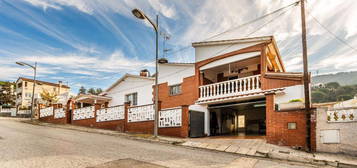 Casa o chalet independiente en venta en avenida Arago