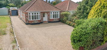 4 bed detached bungalow for sale