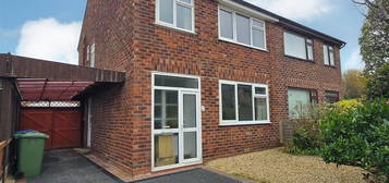 3 bedroom semi-detached house for sale