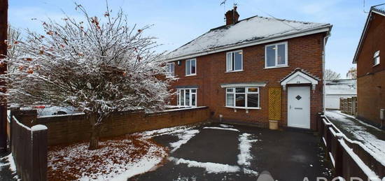 3 bedroom semi-detached house for sale