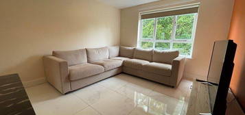 2 bed flat to rent