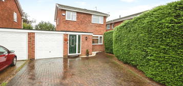 Link-detached house for sale in Garden Stiles, Pershore WR10