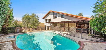 30435 Via Victoria, Rancho Palos Verdes, CA 90275