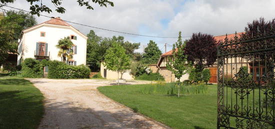 Elégante maison de maître avec potentiel commercial