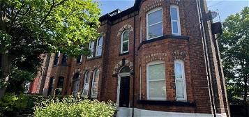 Flat to rent in Osborne Road, Manchester M19