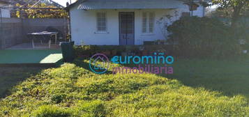 Chalet pareado en venta en  Freixendo, Ermitas 4, 4