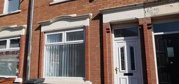 2 bedroom terraced house