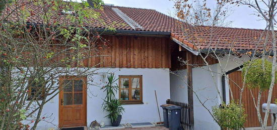 Haus mit bester Aussicht- vermietete DHH mit Bergblick in Hohenpeißenberg