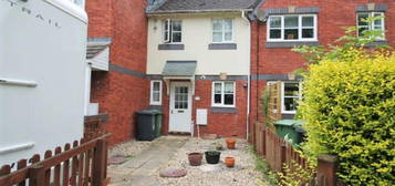 2 bedroom terraced house