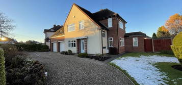 5 bedroom detached house for sale