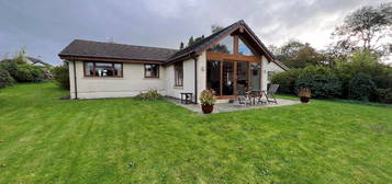 3 bed bungalow for sale