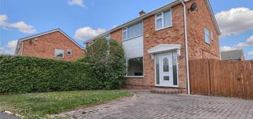 3 bedroom semi-detached house