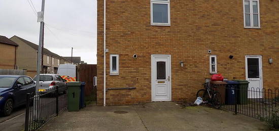 2 bedroom end of terrace house