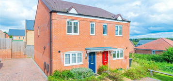 2 bed semi-detached house for sale