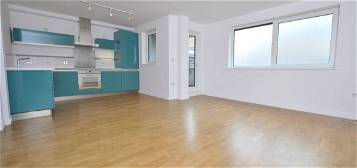 Flat for sale in Joiners Yard, London N1