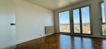 Location appartement 1 pièce 29 m²