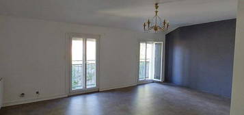 Appartement  à louer, 2 pièces, 1 chambre, 50 m²