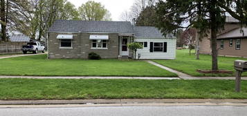 755 Fremont St, Elmore, OH 43416