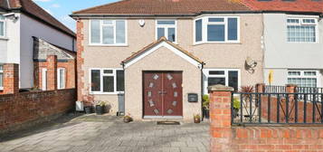 6 bedroom semi-detached house for sale