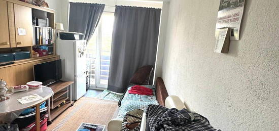 Gemütliche Wohnung mit Balkon und Duplex-Stellplatz