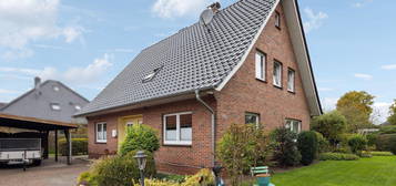 Gepflegtes und modernisiertes Zweifamilienhaus in Huntlosen