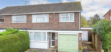 3 bed semi-detached house for sale