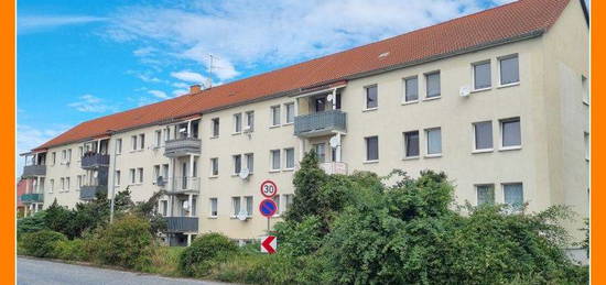 Praktisch geschnitte 3-Raum-Wohnung in Großkmehlen mit Balkon