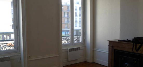 Location appartement 2 pièces 66 m²