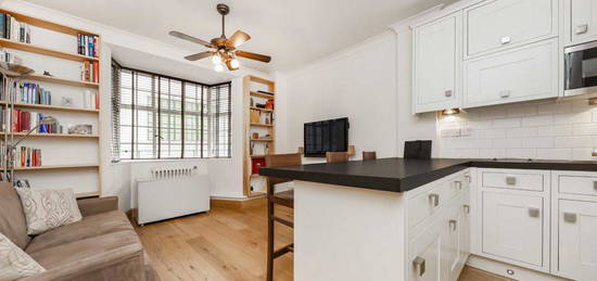 Studio for sale in Woburn Place, London WC1H