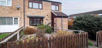 4 bed end terrace house for sale