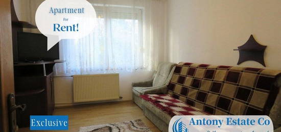 Apartament de închiriat, 3 camere, Decomandat, Rogerius -  Oradea