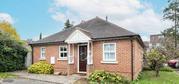 2 bedroom semi-detached bungalow for sale