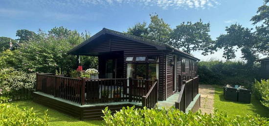 3 bedroom lodge for sale