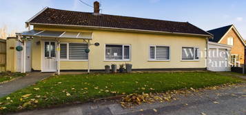 Detached bungalow to rent in Priory Road, Palgrave, Diss IP22