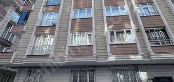 BULUT DURAĞI CADDEYE YAKIN 2+1 SATILIK DAİRE