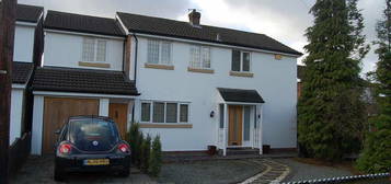 4 bedroom detached house