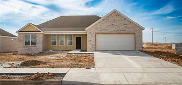 7933 Range Ave, Springdale, AR 72762