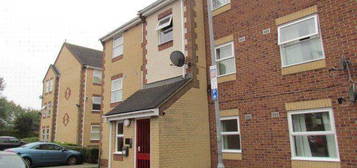 Flat for sale in Overton Drive, Chadwell Heath, Romford, Essex RM6