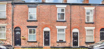 2 bedroom terraced house