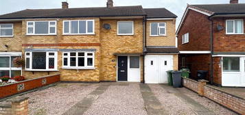 4 bed semi-detached house for sale