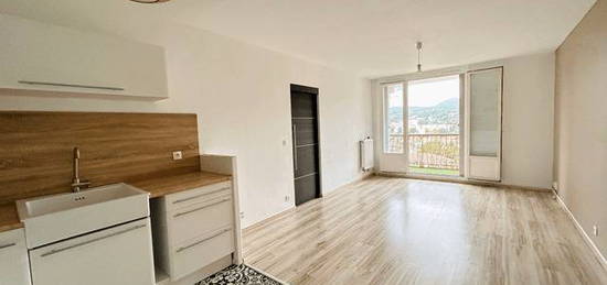 Location appartement 2 pièces 46 m²