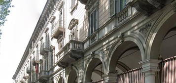 Loft-open space C.SO VITTORIO EMANUELE II 380euro