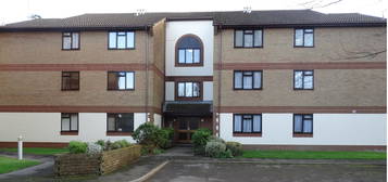 2 bed flat to rent