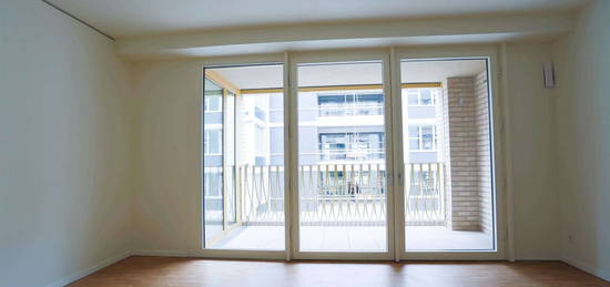 Citywohnung mit grandiosem Blick aus der 9. Etage - EBK, Holzboden & Smart Home-Features ab sofort