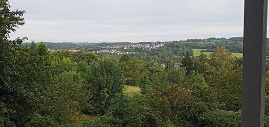 Eigentumswohnung in ruhiger Lage mit Balkon und Garage