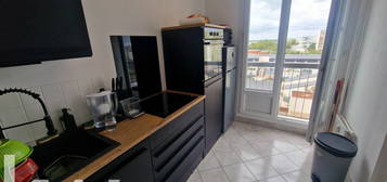 Studio  à vendre, 1 pièce, 34 m², Étage 3/11