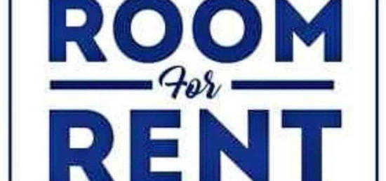 Room to rent in Park Road, Slough SL2